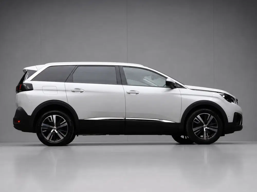 Peugeot 5008 1.2 PureTech Allure Sport (APPLE CARPLAY uit 2019, foto 6