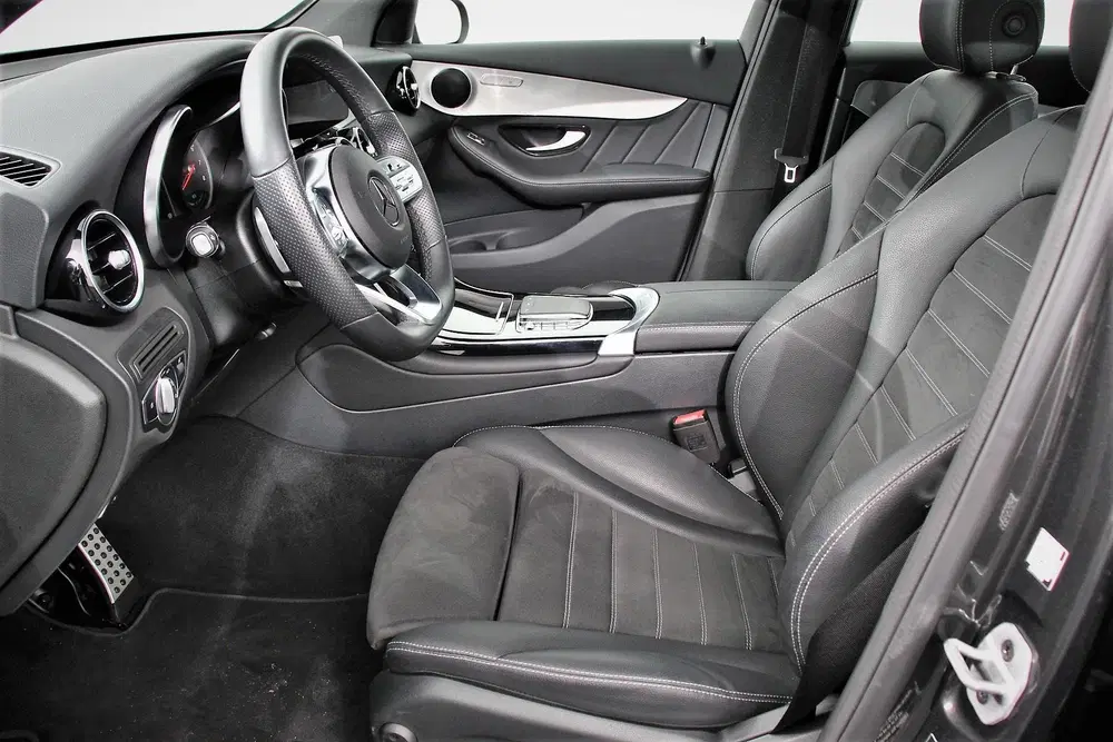 Mercedes-Benz GLC 300e 4MATIC AMG PHEV Navigatie Half uit 2022, foto 9
