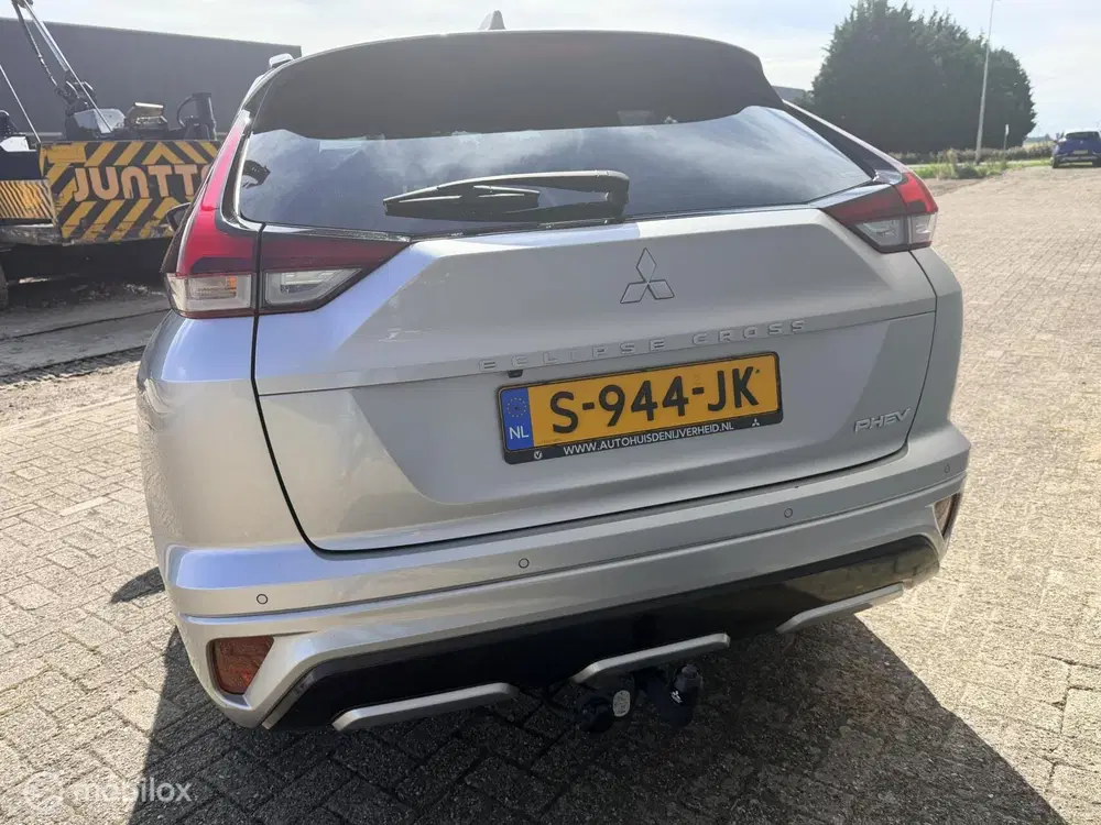 Mitsubishi Eclipse Cross 2.4 PHEV Instyle uit 2023, foto 4