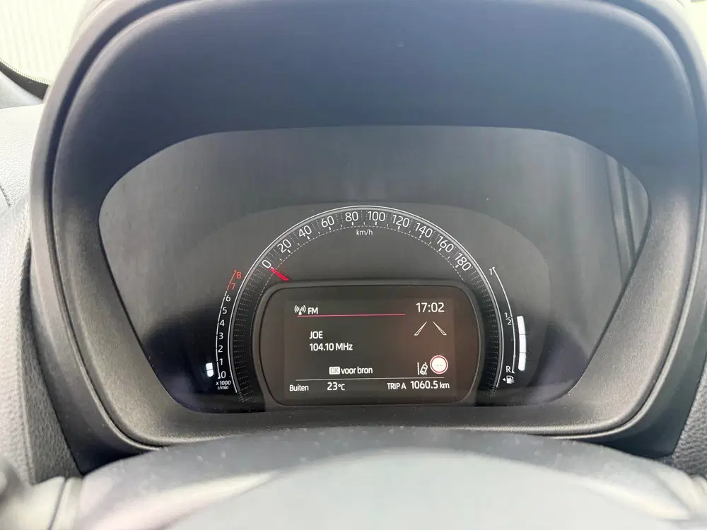 Toyota Aygo X 1.0 VVT-i MT Play AIRCO uit 2024, foto 7