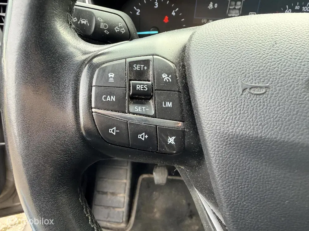Ford Focus 1.5 EcoBlue Active Business trekhaak uit 2019, foto 11