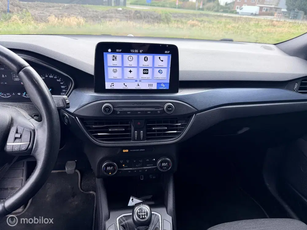 Ford Focus 1.5 EcoBlue Active Business trekhaak uit 2019, foto 13
