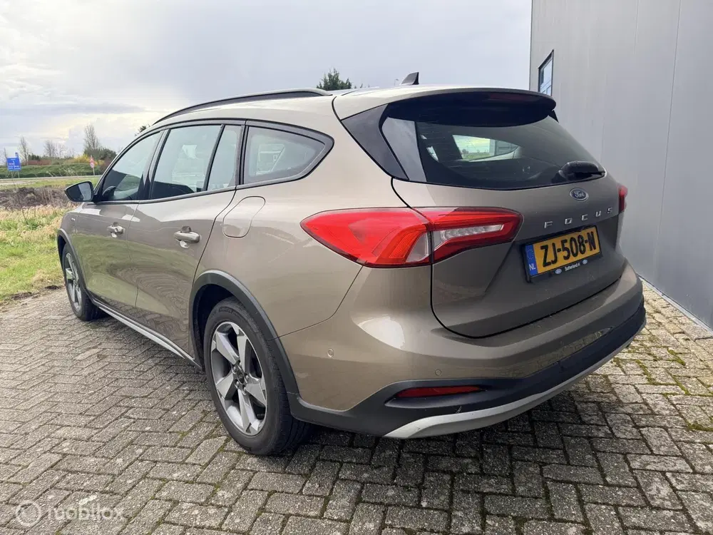 Ford Focus 1.5 EcoBlue Active Business trekhaak uit 2019, foto 3