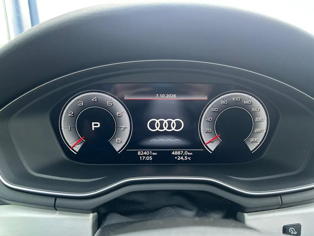 Audi A4 35 TFSI S edition Competition uit 2024, foto 11