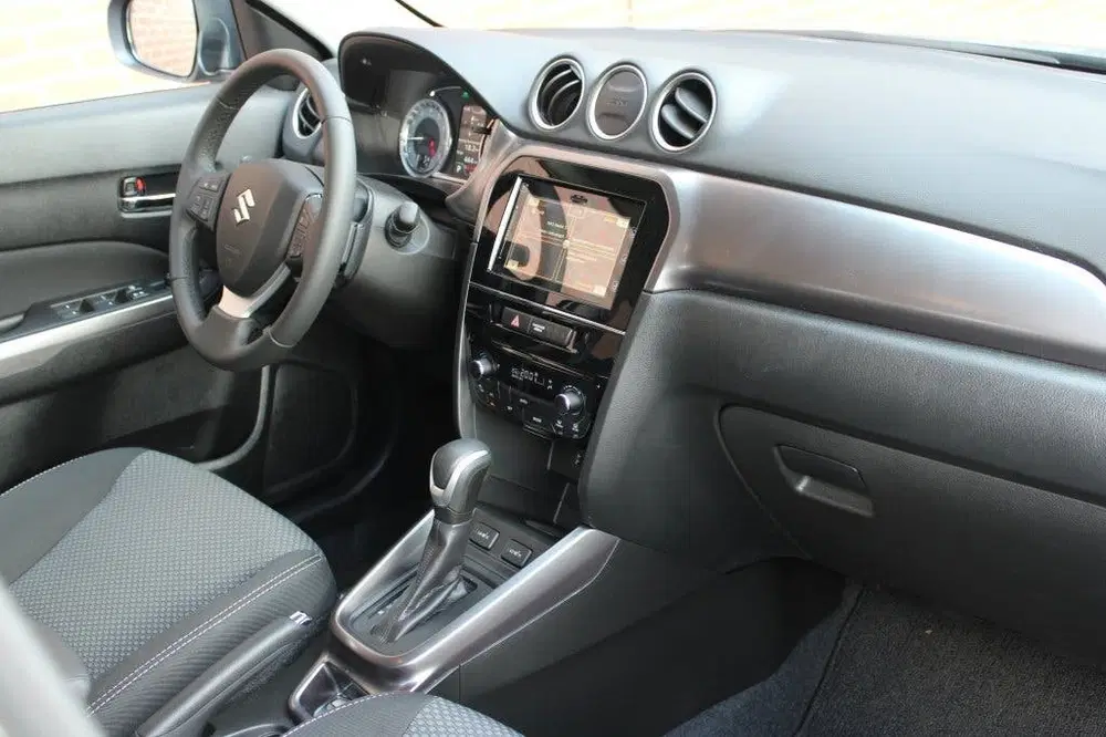 Suzuki Vitara 1.5 Hybrid Select Automaat uit 2023, foto 6