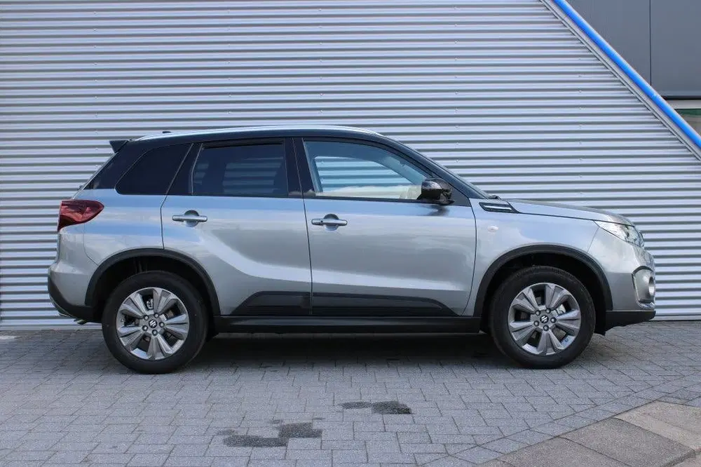 Suzuki Vitara 1.5 Hybrid Select Automaat uit 2023, foto 7