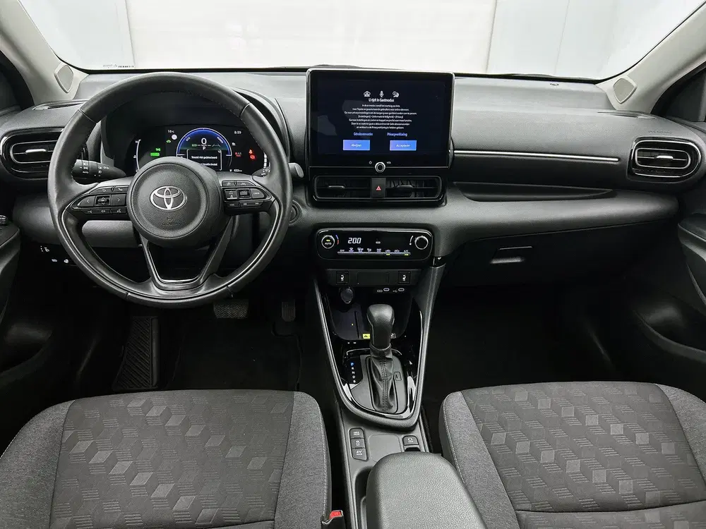 Toyota Yaris 1.5 Hybrid 115 Dynamic uit 2025, foto 4