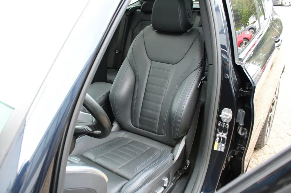 BMW iX3 High Executive 80 kWh uit 2022, foto 14