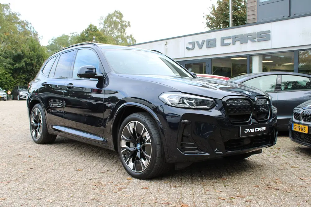 BMW iX3 High Executive 80 kWh uit 2022, foto 5