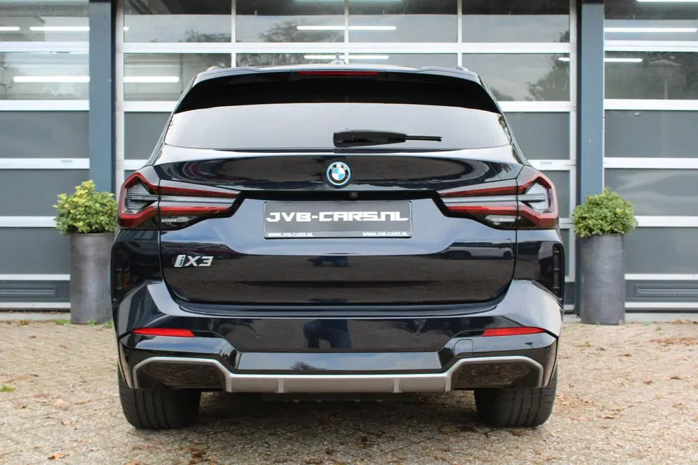 BMW iX3 High Executive 80 kWh uit 2022, foto 8