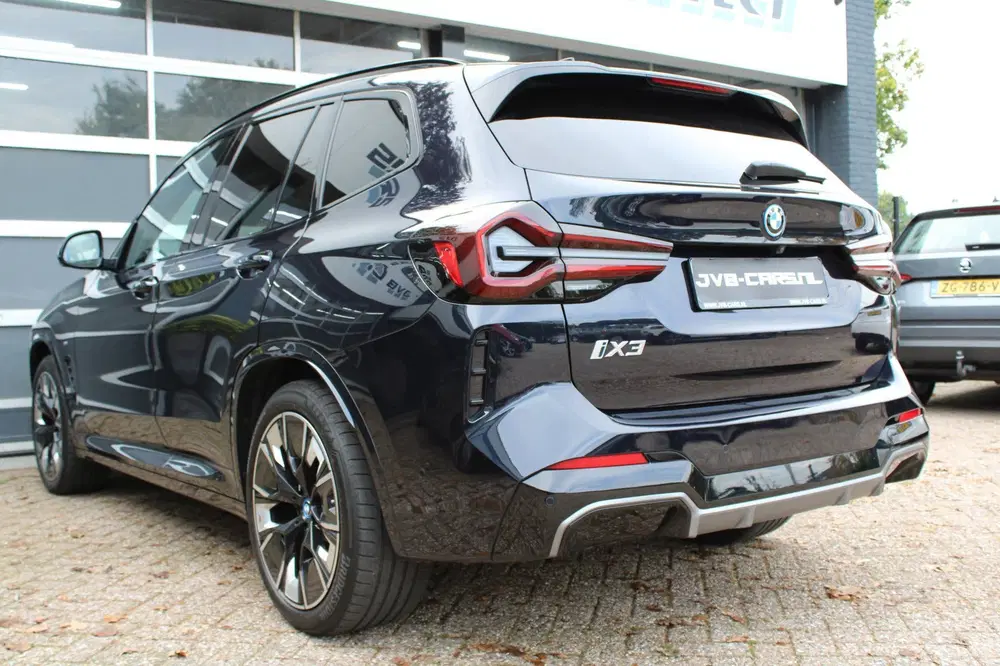 BMW iX3 High Executive 80 kWh uit 2022, foto 9