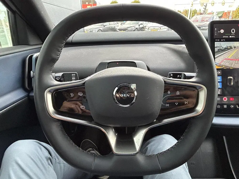 Volvo EX30 Twin Motor Performance Ultra 69 kWh uit 2025, foto 5