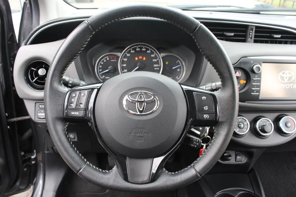 Toyota Yaris 1.5 VVT-i Dynamic Trekhaak uit 2019, foto 9