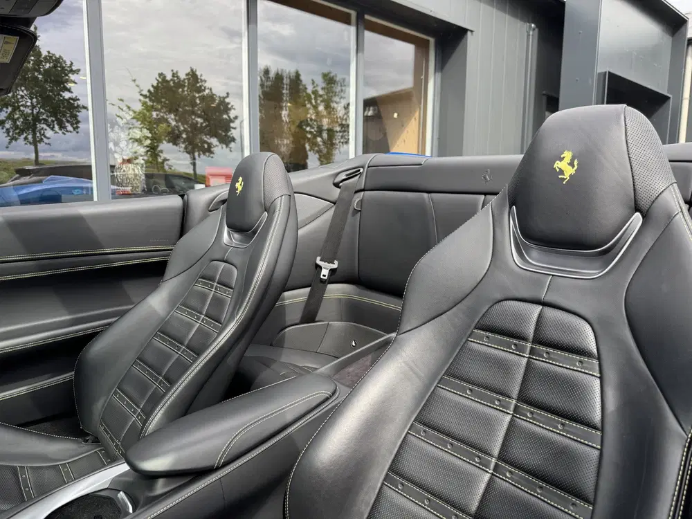 Ferrari Portofino 3.9 V8 HELE Atelier car Carbon CLANCK uit 2020, foto 12