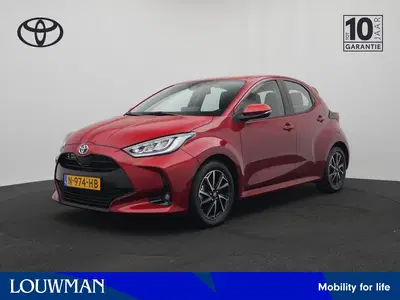 Toyota Yaris 1.5 Hybrid Dynamic uit 2021