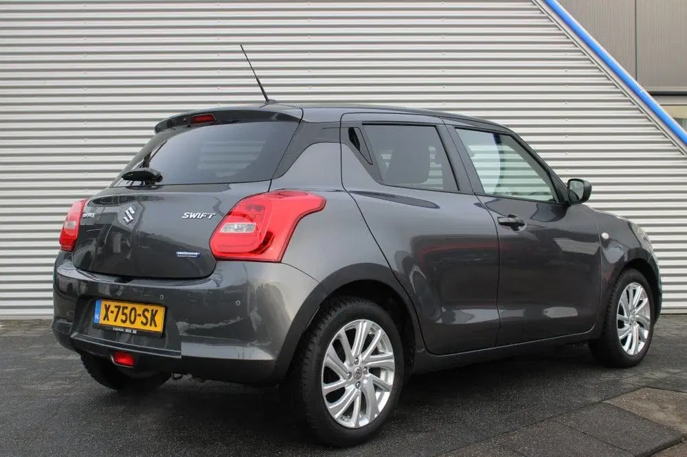 Suzuki Swift 1.2 Select Smart Hybrid Automaat uit 2022, foto 3