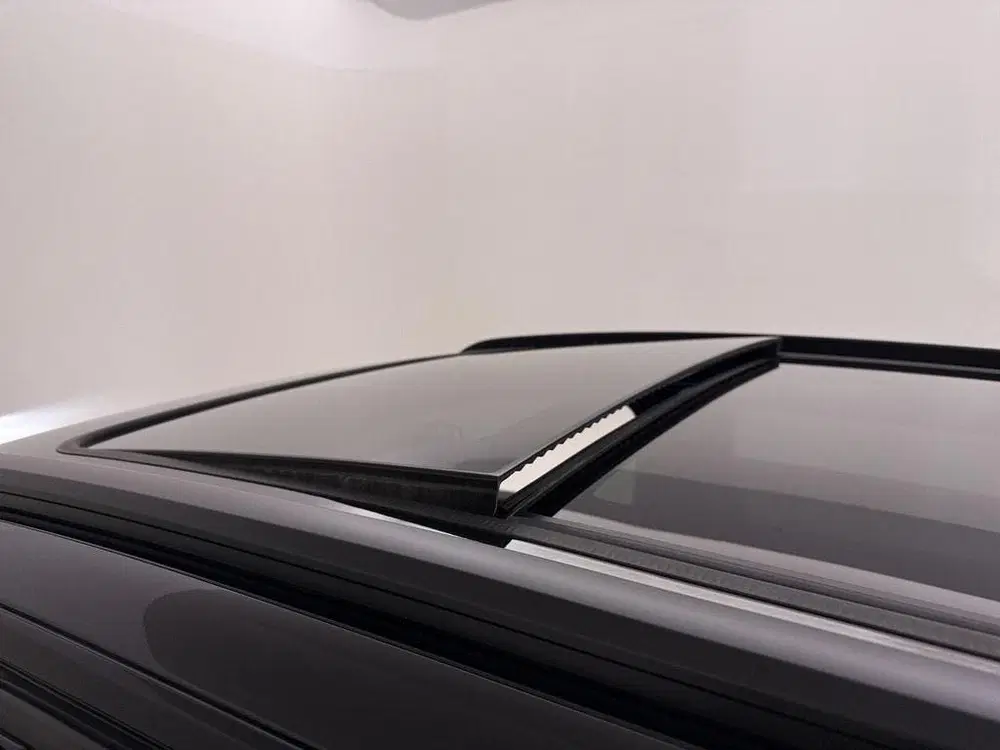 Peugeot 3008 1.6 HYbrid 4x4 300pk GT Black Pack Pano uit 2022, foto 5