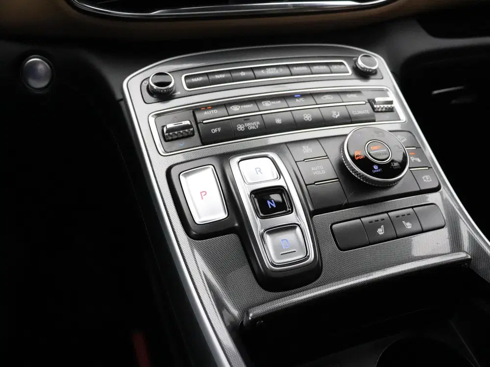 Hyundai SANTA FE 1.6 T-GDI PHEV Comfort Smart Sky uit 2022, foto 10