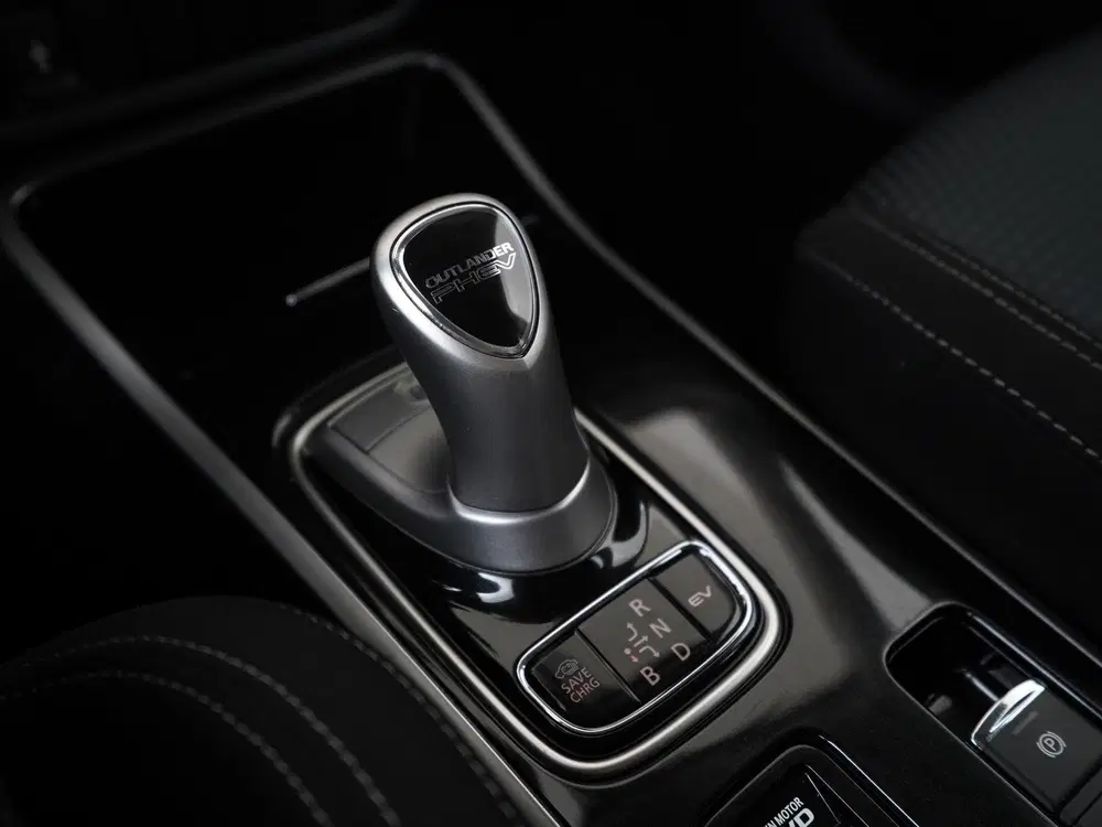Mitsubishi Outlander 2.4 PHEV Intense+ uit 2021, foto 12