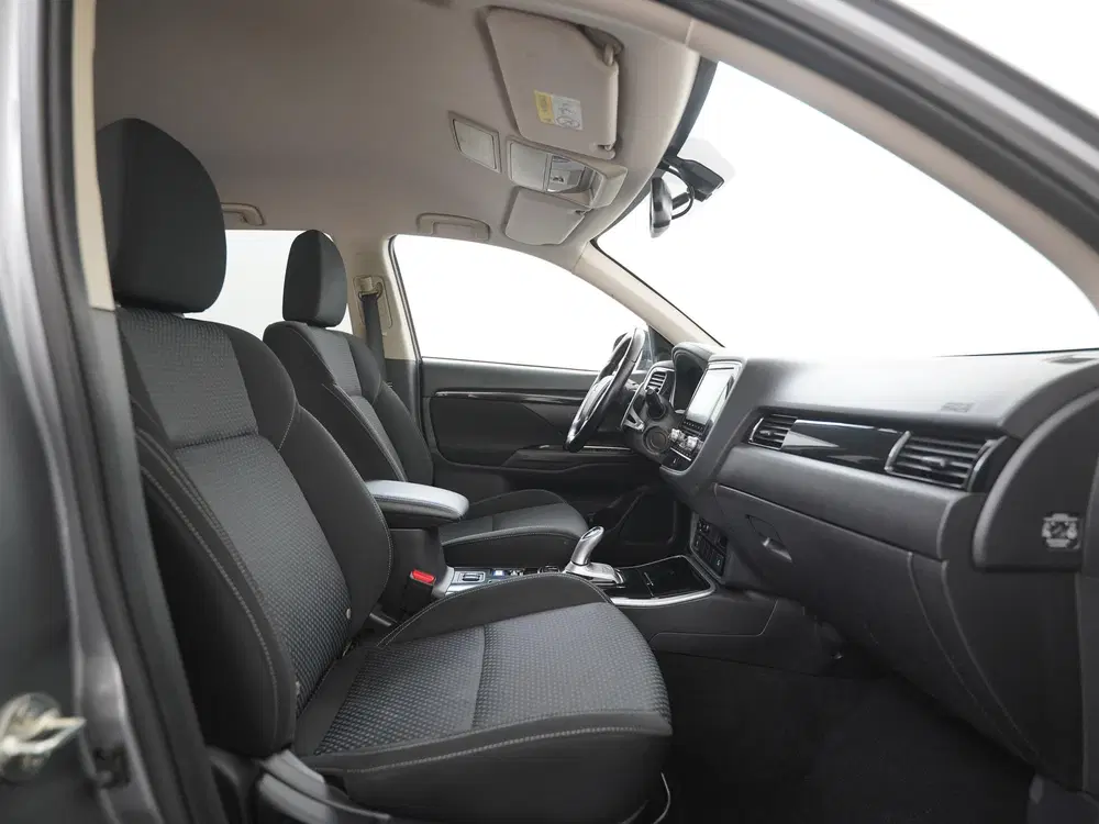 Mitsubishi Outlander 2.4 PHEV Intense+ uit 2021, foto 3