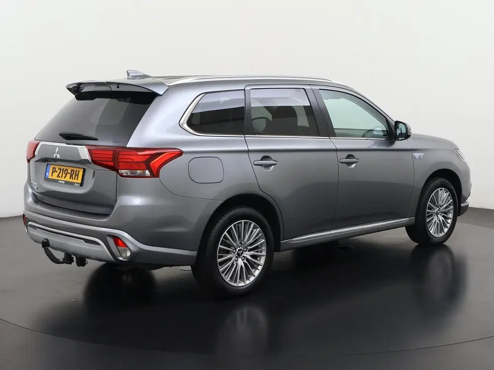 Mitsubishi Outlander 2.4 PHEV Intense+ uit 2021, foto 6