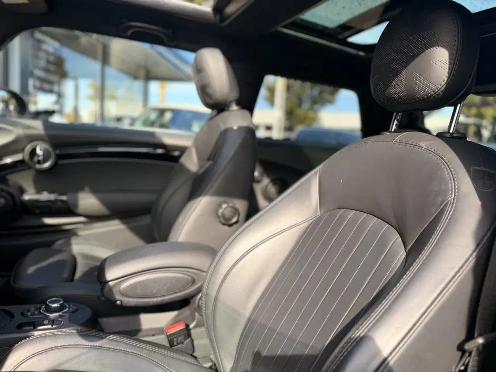 Mini John Cooper Works 2.0 John Cooper Works Classic (bj 2023) uit 2023, foto 7