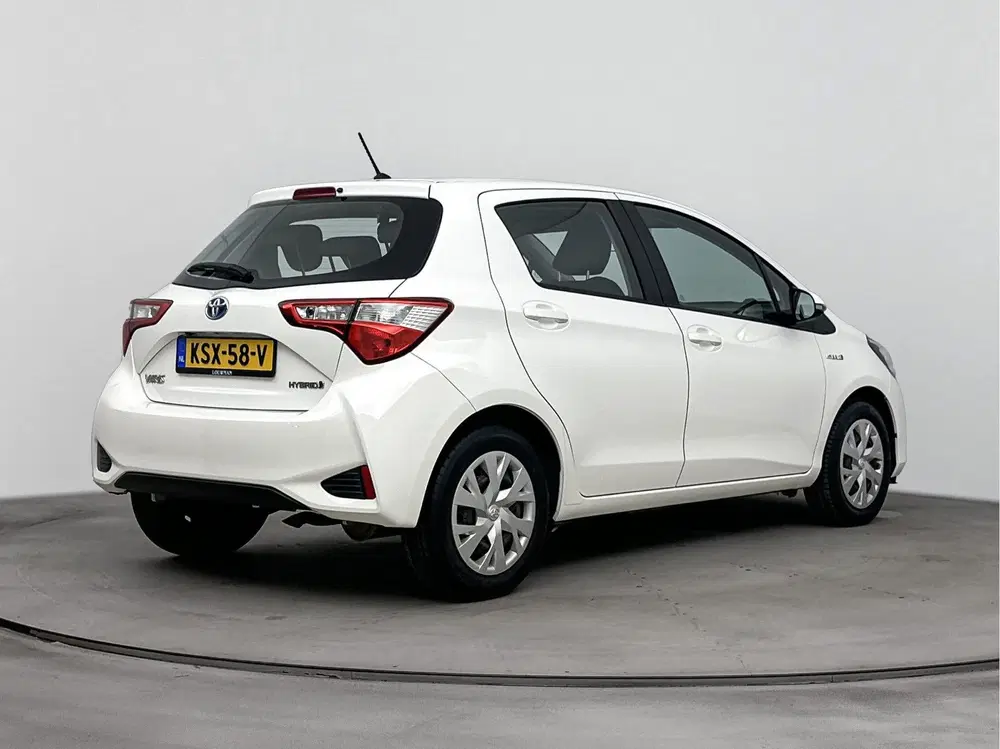 Toyota Yaris 1.5 Hybrid Active uit 2019, foto 2