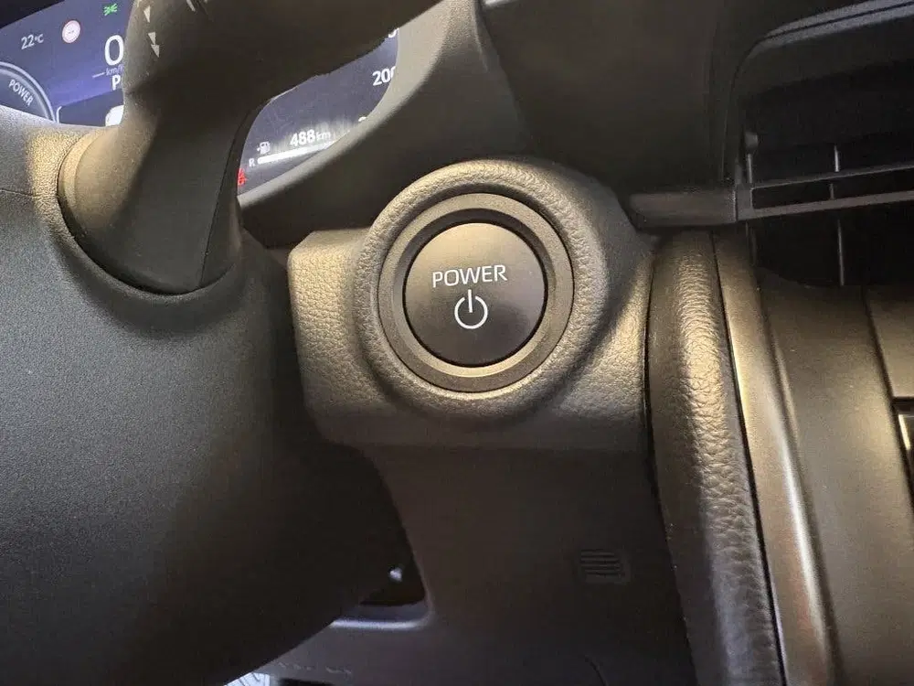 Toyota C-HR 1.8 Hybrid 140 Act uit 2024, foto 12