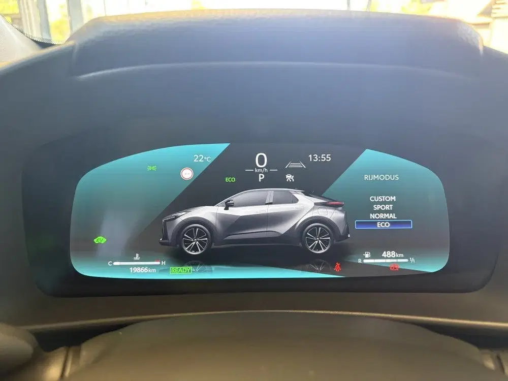 Toyota C-HR 1.8 Hybrid 140 Act uit 2024, foto 14