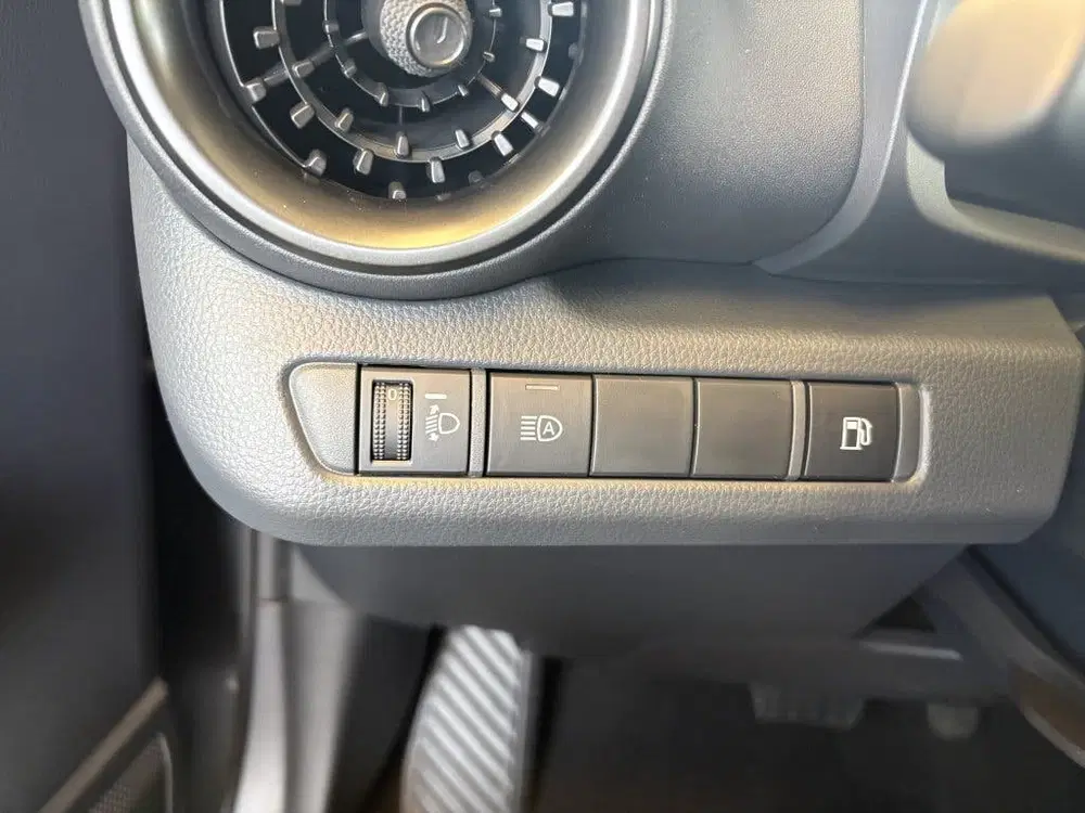 Toyota C-HR 1.8 Hybrid 140 Act uit 2024, foto 7