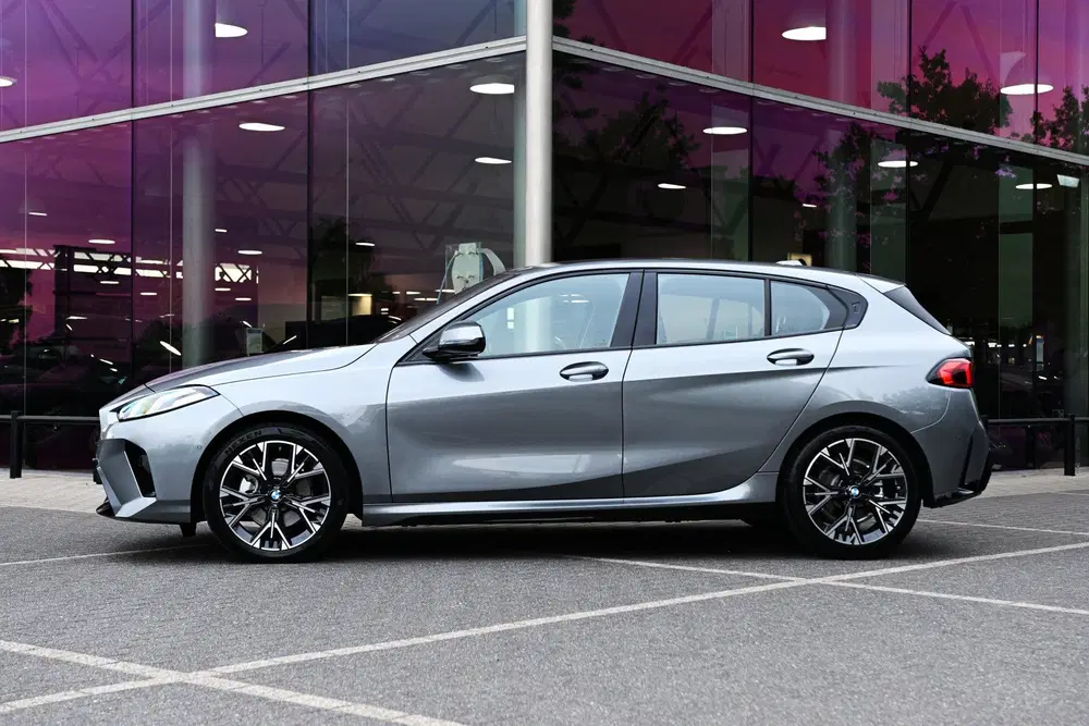 BMW 1-serie 120 M Sport Automaat uit 2026, foto 5