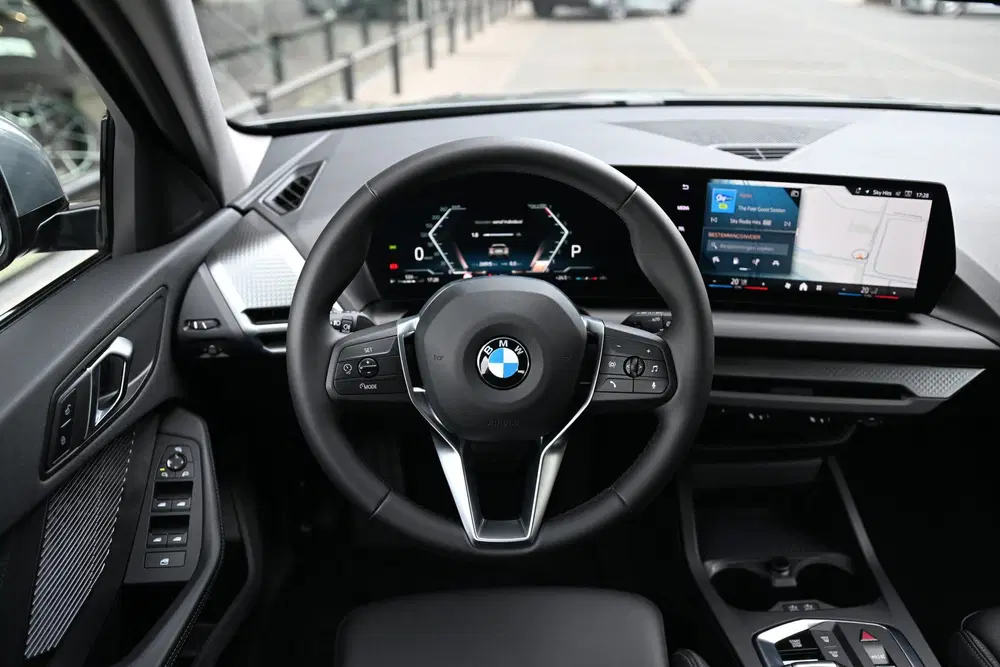 BMW 1-serie 120 M Sport Automaat uit 2026, foto 6