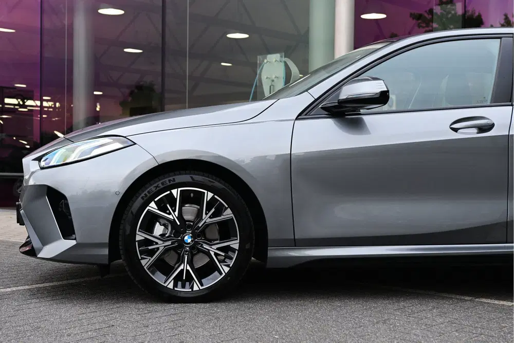 BMW 1-serie 120 M Sport Automaat uit 2026, foto 7