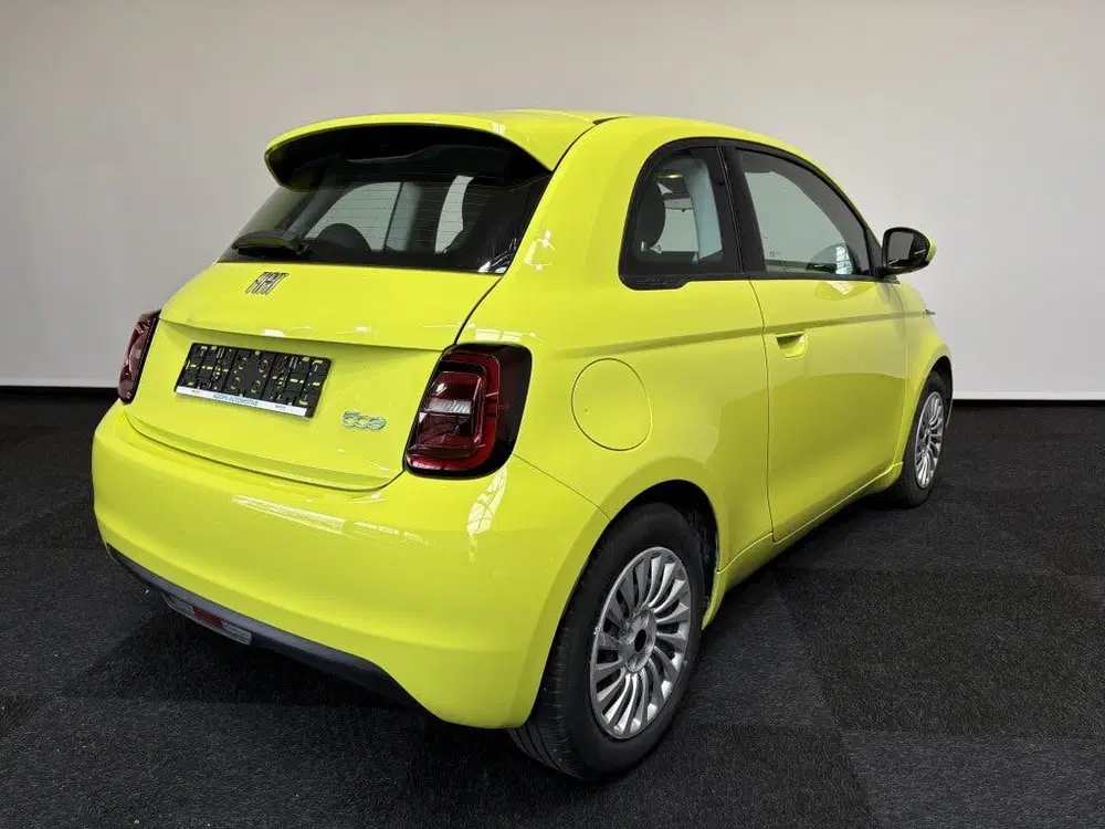 Fiat 500e 500E 24kWh SOH 92% uit 2024, foto 3