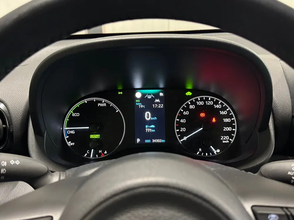 Toyota Yaris 1.5 Hybrid 115 uit 2024, foto 12