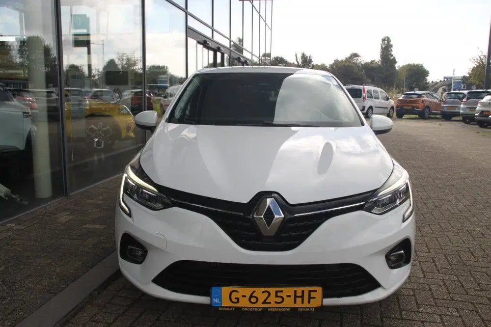 Renault Clio 100PK-INTENS-85DKM-CARPLAY-CLIMA-CRUISE-LM uit 2019, foto 3