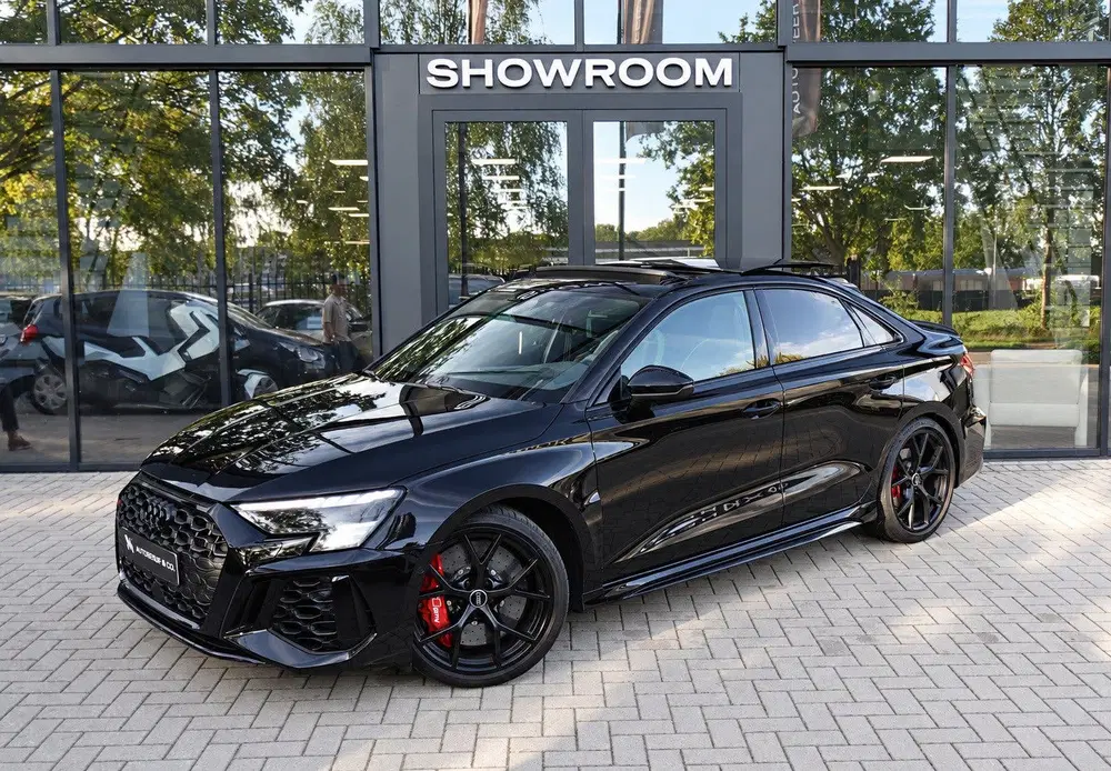 Audi RS3 2.5 TFSI RS 3 quattro HULK KERAMISCH PANO uit 2023