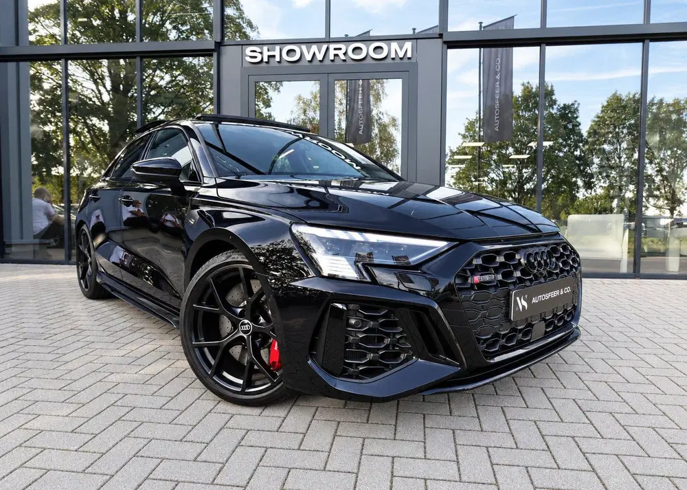 Audi RS3 2.5 TFSI RS 3 quattro HULK KERAMISCH PANO uit 2023, foto 15