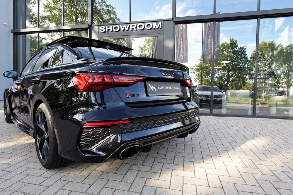 Audi RS3 2.5 TFSI RS 3 quattro HULK KERAMISCH PANO uit 2023, foto 2