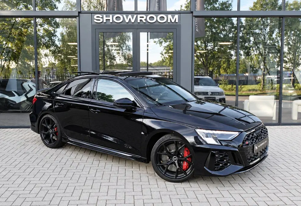 Audi RS3 2.5 TFSI RS 3 quattro HULK KERAMISCH PANO uit 2023, foto 3