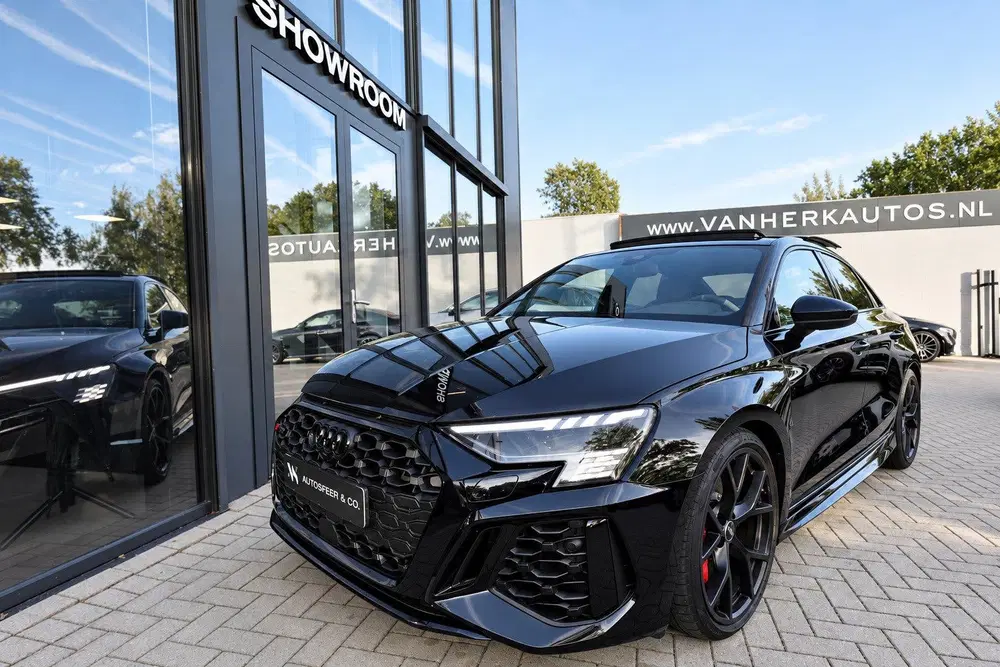 Audi RS3 2.5 TFSI RS 3 quattro HULK KERAMISCH PANO uit 2023, foto 8