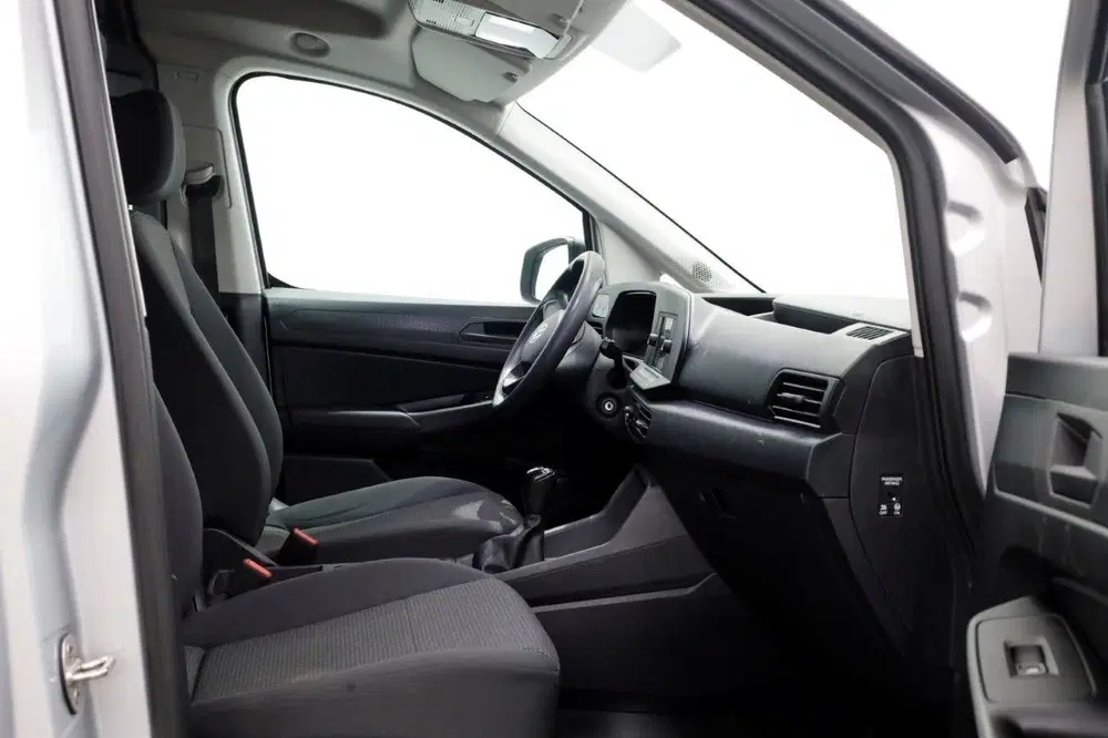 Volkswagen Caddy Cargo 2.0 TDI 102pk Maxi L2H1 Airco 01-202 uit 2023, foto 3