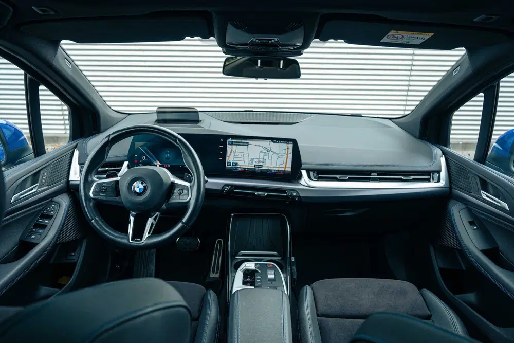 BMW 2-serie Active Tourer 220i M Sport Automaat uit 2023, foto 6