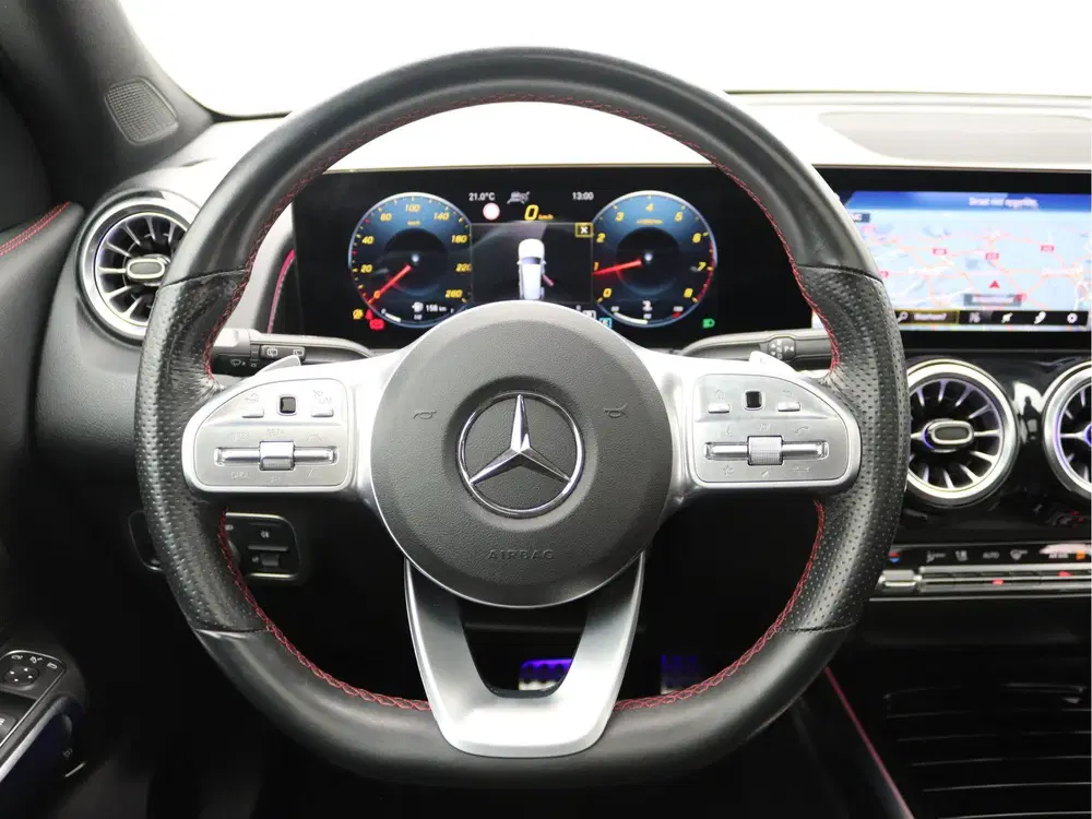 Mercedes-Benz GLB 200 AMG 7p. Pano uit 2021, foto 15