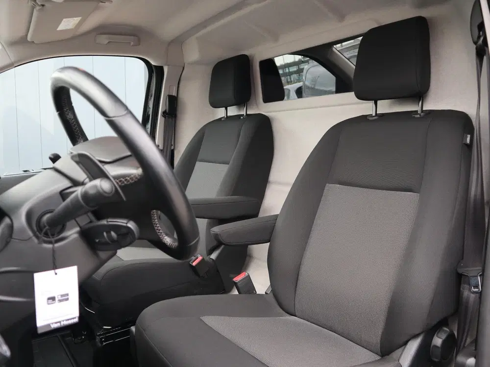 Citroën Jumpy Citroen Jumpy 2.0 BlueHDI 145 L3 uit 2024, foto 5