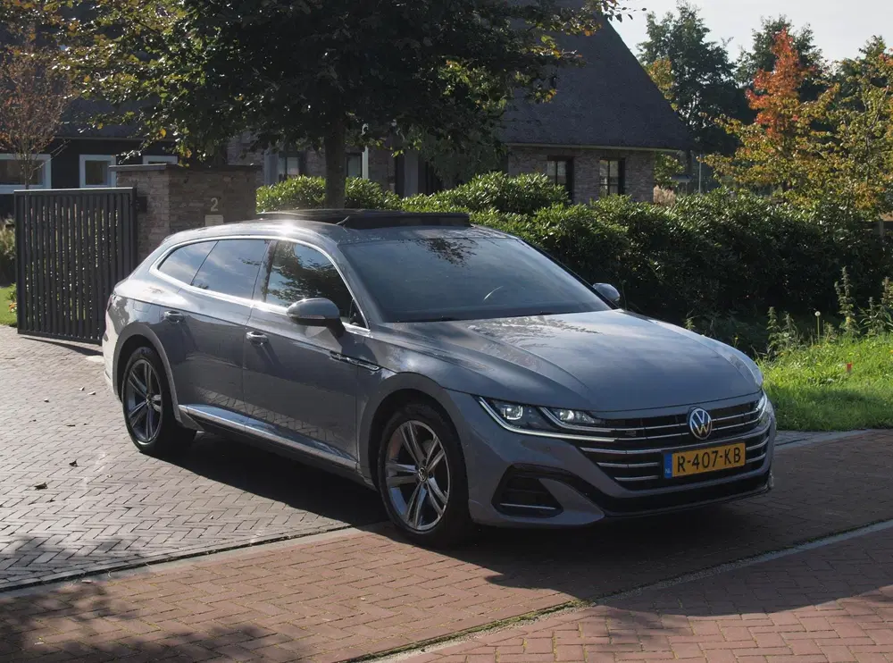 Volkswagen Arteon 1.4 TSI eHybrid R-Line Busi uit 2022, foto 4