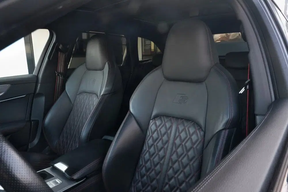 Audi A6 55 TFSI e S-Line Quattro RS-Stoelen uit 2023, foto 3