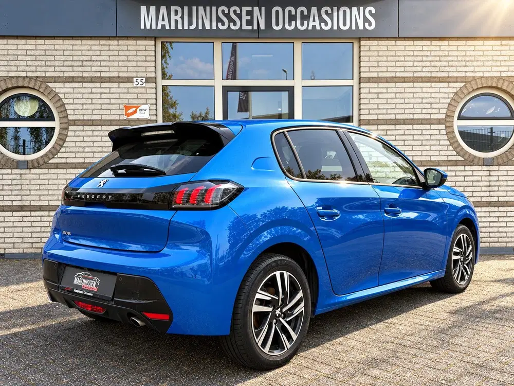 Peugeot 208 1.2 PureTech Allure uit 2020, foto 2