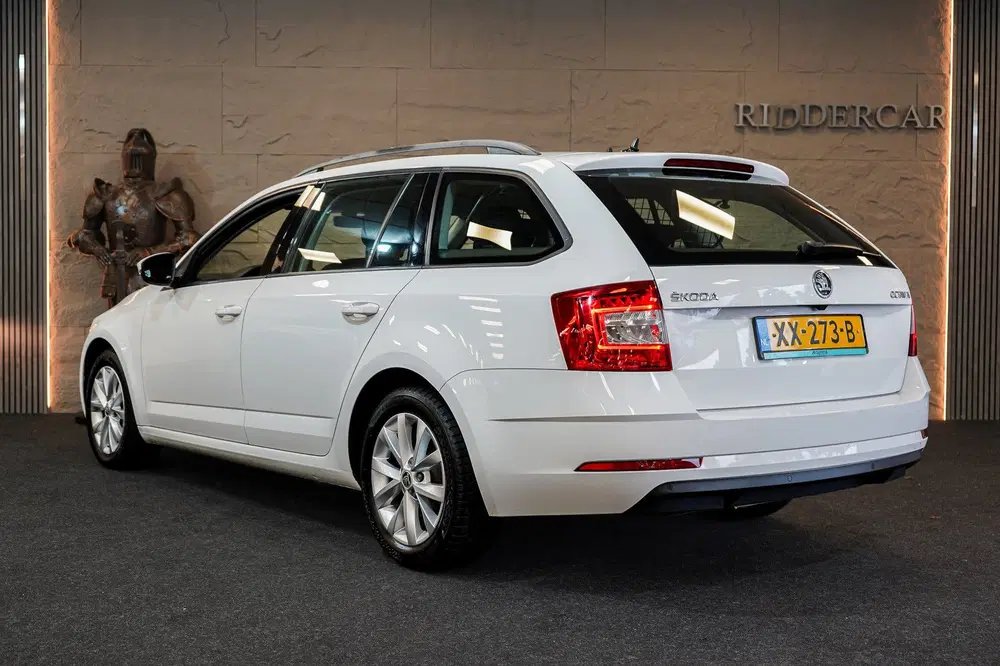 Skoda Octavia 1.0 TSI Greentech Ambition Business uit 2019, foto 7