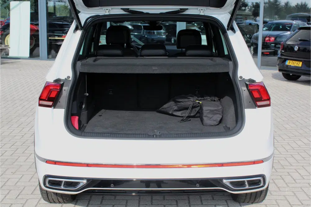Volkswagen Tiguan 1.4 TSI eHybrid R-Line 245pk PANO LEER IQ uit 2022, foto 6